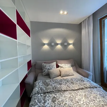 Apartman Nadmorski Dwor Rozowe , Ogrod Tenis I Sauny *